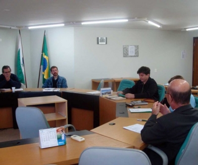 Comissão de Ensino da Zootecnia se reúne em Curitiba